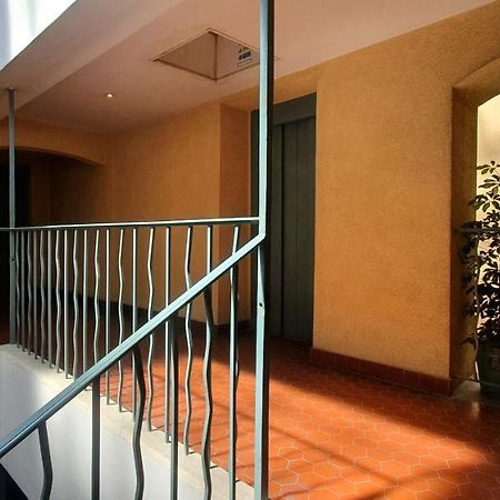 Chambre D'Hotes Sde, Wc Prive Climatise Dans Loft 80M2 Espace Commun Avec Les Habitants Salon Et Cuisine Apartment Тулон Екстериор снимка