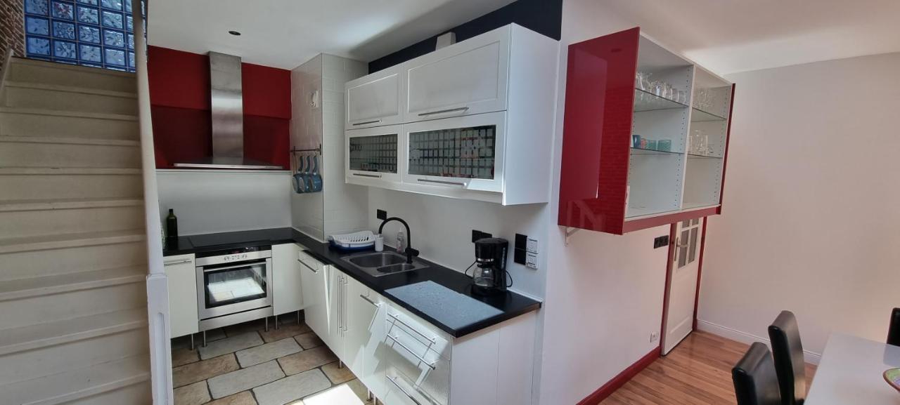Chambre D'Hotes Sde, Wc Prive Climatise Dans Loft 80M2 Espace Commun Avec Les Habitants Salon Et Cuisine Apartment Тулон Екстериор снимка